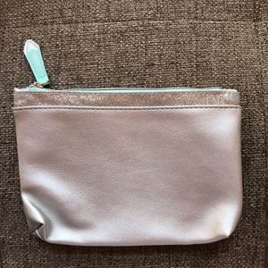 IPSY MAKEUP BAG